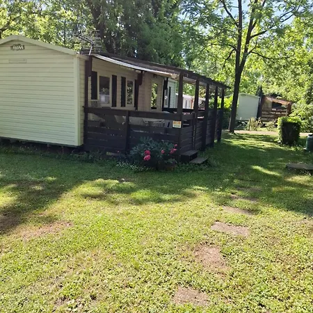 Le Nid Rhenan Kemping *